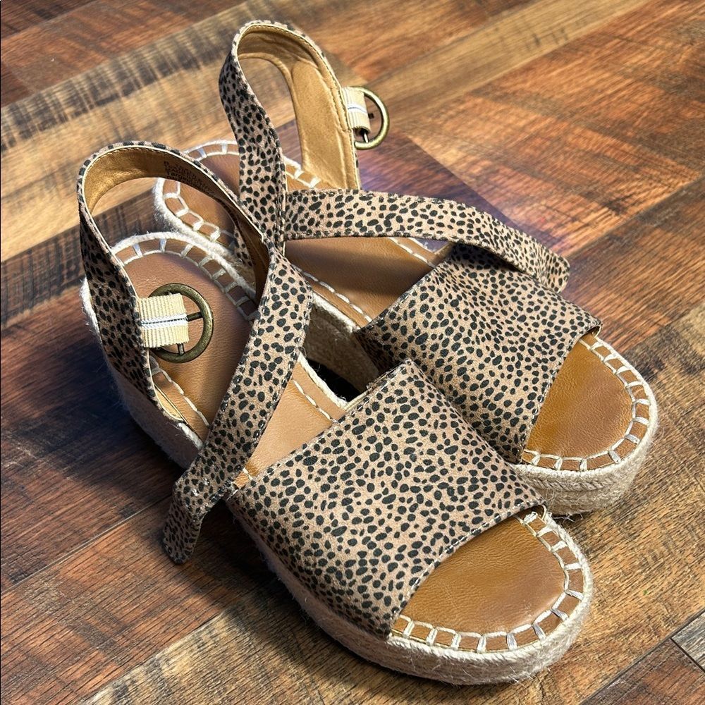 Leopard Print Sandals with Ankle Strap - Picture 2 of 5